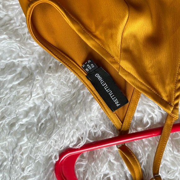 Pretty Little Thing - Mustard Asymmetric Dress - Picture 3 of 4